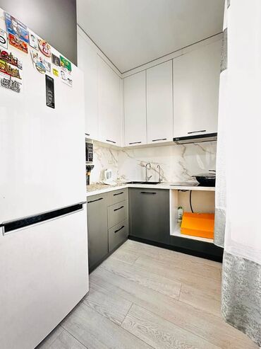 квартира в районе кызыл аскер: 1 комната, 38 м², 105 серия, 4 этаж, Евроремонт