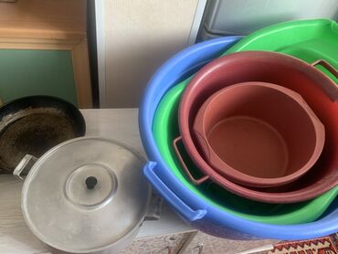 кухонная утварь: Набор хозяйственной утвари для дома/дачи. За все 1000с В комплекте