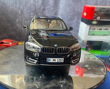 Avtomobil modelləri: Коллекционная модель BMW X5 F15 sapphire black 2012 Paragon Models — 8