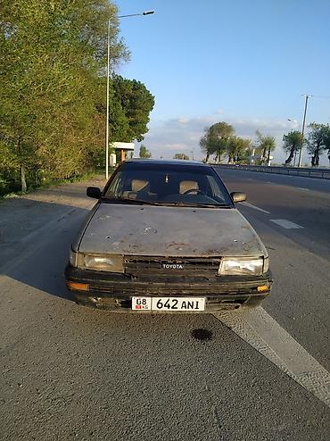 тайота и: Toyota Corolla: 1989 г., 2 л, Механика, Дизель, Хэтчбэк — 1