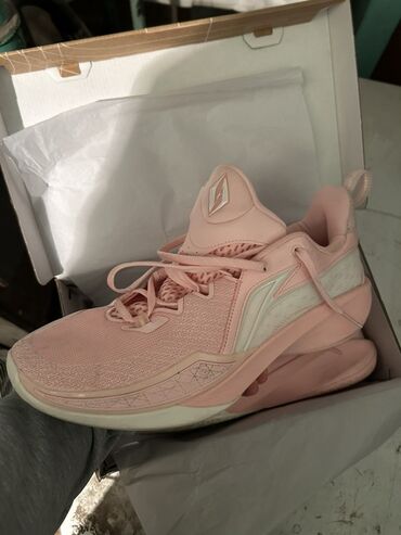 li ning официальный сайт бишкек: Продают Li-Ning кроссы оригинал, брал за 7600, размер 47.5-47.0