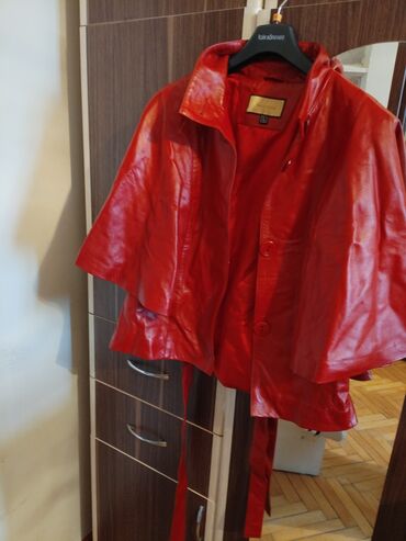 женская куртка новая: Gödəkçə M (EU 38), L (EU 40), rəng - Qırmızı