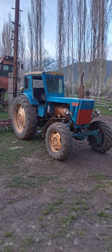 Тракторы: Трактор Т-40 сатылат.+
чалгыла суйлошобуз