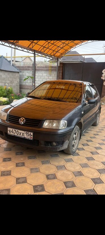 Volkswagen: Volkswagen Polo: 2001 г., 1.6 л, Механика, Бензин, Хэтчбэк