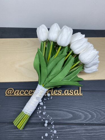 @accessories.asal @onyx.bishkek: Свадебный букет невесты из тюльпана (гелевые) Цветы искусственные