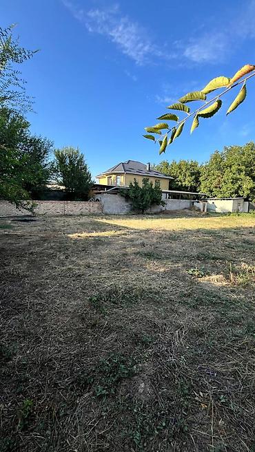Продажа коттеджей и домов: 🏡 **Продается дом в Новопавловке!** ✨ 4 комнаты 📐 Дом — 100 м² 🌳 — 17