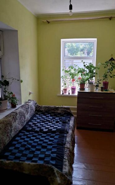 продаю дом рабочий: Дом, 52 м², 4 комнаты, Агентство недвижимости, Старый ремонт