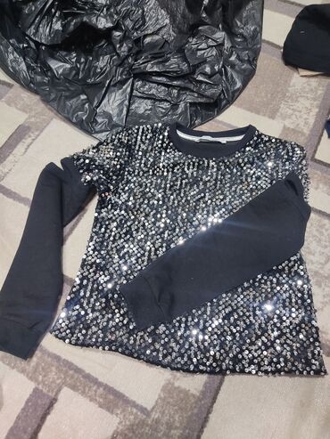 Мокасины и лоферы: За всё 2500 сом. все женские вещи на размер 42-44,вся обувь 37 at lalafo.kg — 23 Мокасины и лоферы: За всё 2500 сом. все женские вещи на размер 42-44,вся обувь 37 — 23