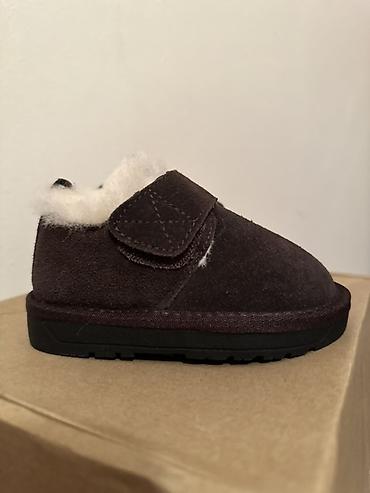 Детская обувь: Детские тёплые уни ботинки-угги Размер от 1года до 2.2лет Новый — 4