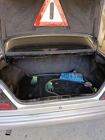 turbo az mercedes w124: Mercedes-Benz E-Class W124 sedan - Kuzov: sedan, gümüşü rəng - Salon — 7