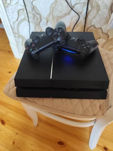 Настольные ПК и рабочие станции: Ideal veziyetde Ps 4 fat model 1tb yaddas 2pul ve oyunlari