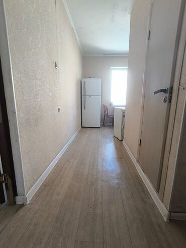 Продажа квартир: 1 комната, 35 м², 105 серия, 4 этаж, Старый ремонт