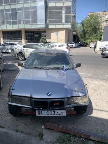 обмен на е36: BMW M3: 1992 г., 1.8 л, Механика, Бензин, Седан