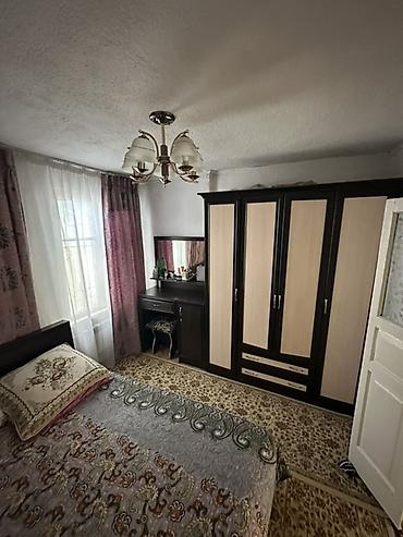 Долгосрочная аренда квартир: 6 комнат и более, С мебелью полностью — 4