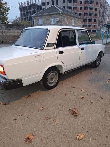 VAZ (LADA): VAZ (LADA) 2107: 1.6 l | 2004 il 326987 km Sedan — 12