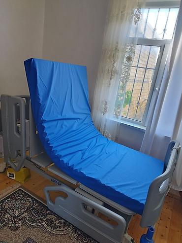 Salon, tibbi mebel: Elektrikli tibbi çarpayı – çoxfunksiyalı, pultla idarə olunan — 5