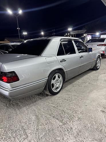 меерс 124: Mercedes-Benz W124: 1994 г., 3.2 л, Механика, Бензин, Седан — 5