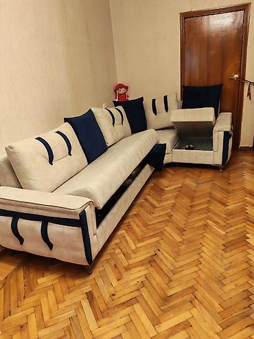 Künc divan – krem rəngli mikrofiber/parça üzlük, tünd göy dekorativ lalafo.az -da Künc divan – krem rəngli mikrofiber/parça üzlük, tünd göy dekorativ