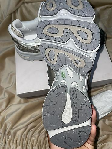 рант: Мужские кроссовки, 42, New Balance, Новый, цвет - Серебристый, Самовывоз — 4