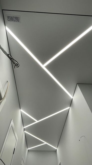 Потолочные работы: Монтаж потолков, Монтаж потолочных плинтусов Больше 6 лет опыта — 2