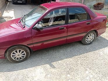 lasvit 1998: Kia Avella: 1.5 l | 1998 il Sedan — 9