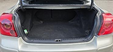 стекол: Toyota Avensis: 2005 г., 2 л, Автомат, Бензин, Седан — 10