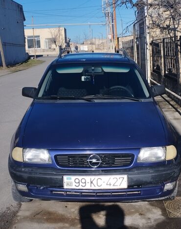 gence masin bazari: Opel Astra: 1.6 л | 1996 г. 300000 км Универсал