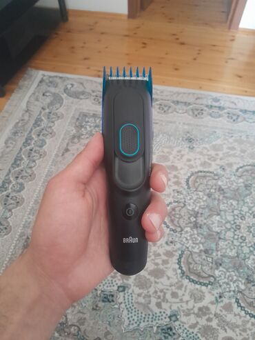 Trimmerlər və saç qırxan maşınlar: Saç qırxan maşın, Braun, İşlənmiş, Ünvandan götürmə — 18