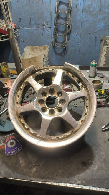 Шиномонтаж: Профессиональный ремонт литых( титановых алюминиевыхкованых — 13