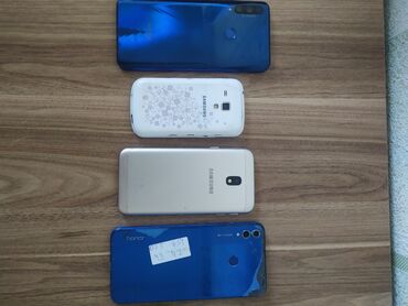 Digər mobil telefonlar: 4 telefon islemir hec biri. 4u bir yerde 100 manat