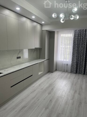 квартира купит бишкеке: 2 комнаты, 70 м², Элитка, 3 этаж, Дизайнерский ремонт