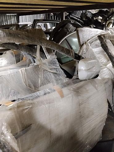 кузов автомобиля: Автозапчасти кузовные — двери, крылья, бамперы, арки/локеры, зеркала — 1