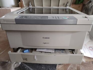 rengli printer satilir: İşlək vəziyyətdədi. ama uzun müddətdi istifadə olunmur