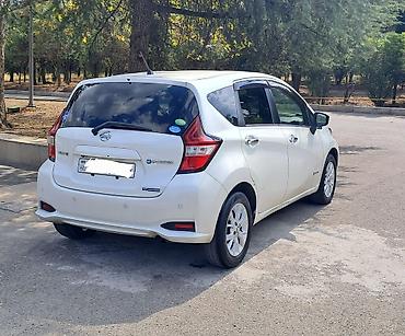 Nissan Note: 1.2 л | 2019 г. Хэтчбэк — 10