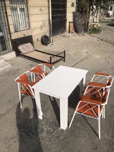 Masa və oturacaq dəstləri: Yeni, Açılmayan, Dördbucaq masa, 4 stul — 2