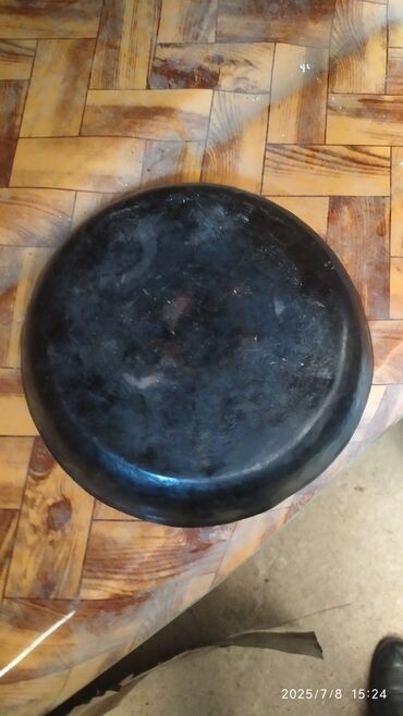 Bağ və bostan üçün digər məhsullar: Mis qazanlar və ləyən, prablemi deşiyi yoxdur əla vəziyyətdədir. hər — 3