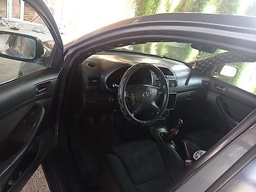 hilux surf 130: Toyota Avensis: 2004 г., 1.8 л, Механика, Бензин, Седан — 2