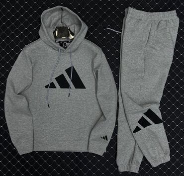 Костюмы: Мужской костюм, M (EU 38), Adidas, Новый, цвет - Черный, Самовывоз, Платная доставка