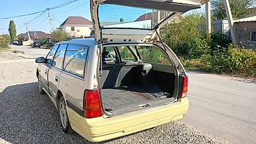 Mazda: Mazda 626: 1988 г., 2.2 л, Механика, Бензин, Универсал — 3