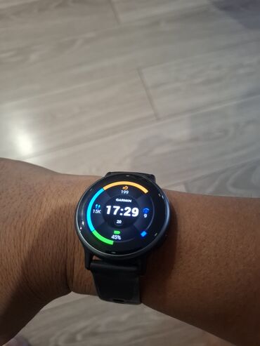 фит монитор: Garmin Vivoactive 5 на часах научился бегать полумарафоны, следил за