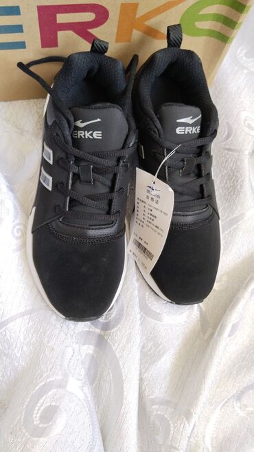 Women's Sneakers and athletic shoes: Очень лёгкиедышащие и качественные кросовки от Ерке в 36-37 размерах — 11