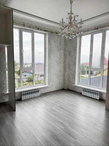 Продажа квартир: 1 комната, 37 м², Индивидуалка, 3 этаж, Евроремонт