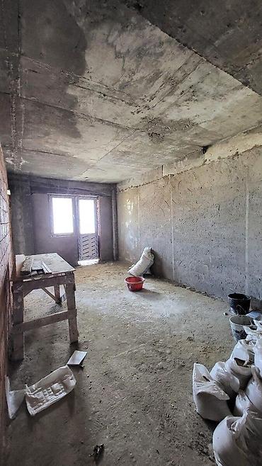 ucuz ev elanlari: 8-ci kilometr, 2 otaqlı, Yeni tikili, m. Neftçilər, 75 kv. m — 3