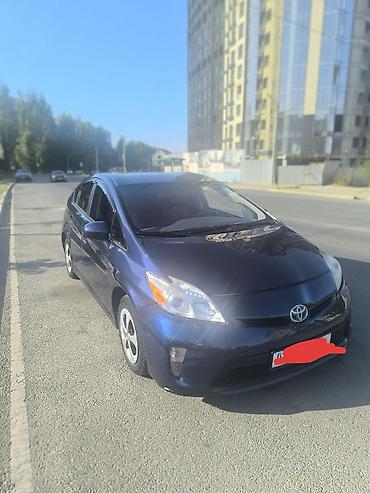 порше 911 турбо с: Toyota Prius: 2015 г., 1.8 л, Автомат, Гибрид, Лифтбек — 1