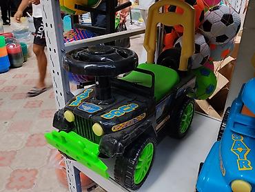 Каталка-машинка Jeep для детей - Тип: детская каталка с рулём -