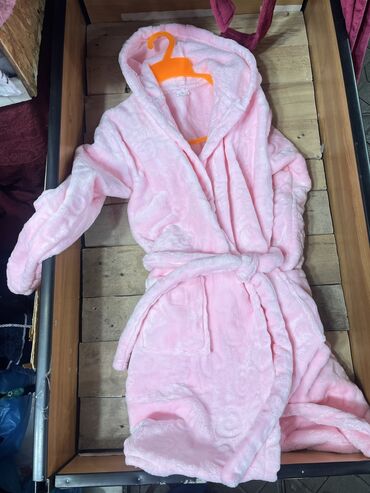 Другие товары для детей: Детские халаты Адрес: рынок Орто-Сай «Оберон» 1️⃣📍7 ряд 122 кон-р — 6