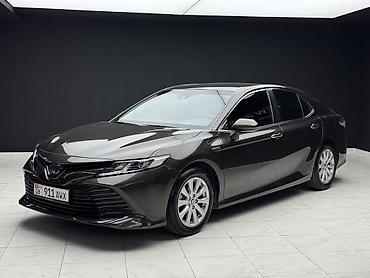 Toyota: Toyota Camry: 2020 г., 2.5 л, Автомат, Гибрид, Седан — 1