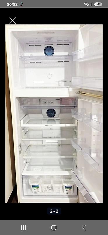 soyuducu kohnə: Samsung iki qapılı soyuducu - Üst hissədə dondurucu, alt hissədə əsas — 2
