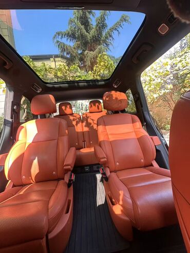 Voyah: Elektrikli Hibrid premium SUV Xüsusiyyətlər: -Hibrid elektrikli böyük — 10