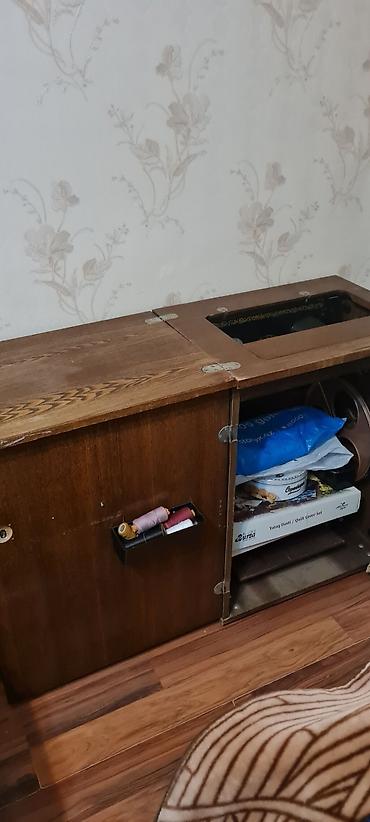 averlok tikis masini: Qədim tikiş maşınları — 2